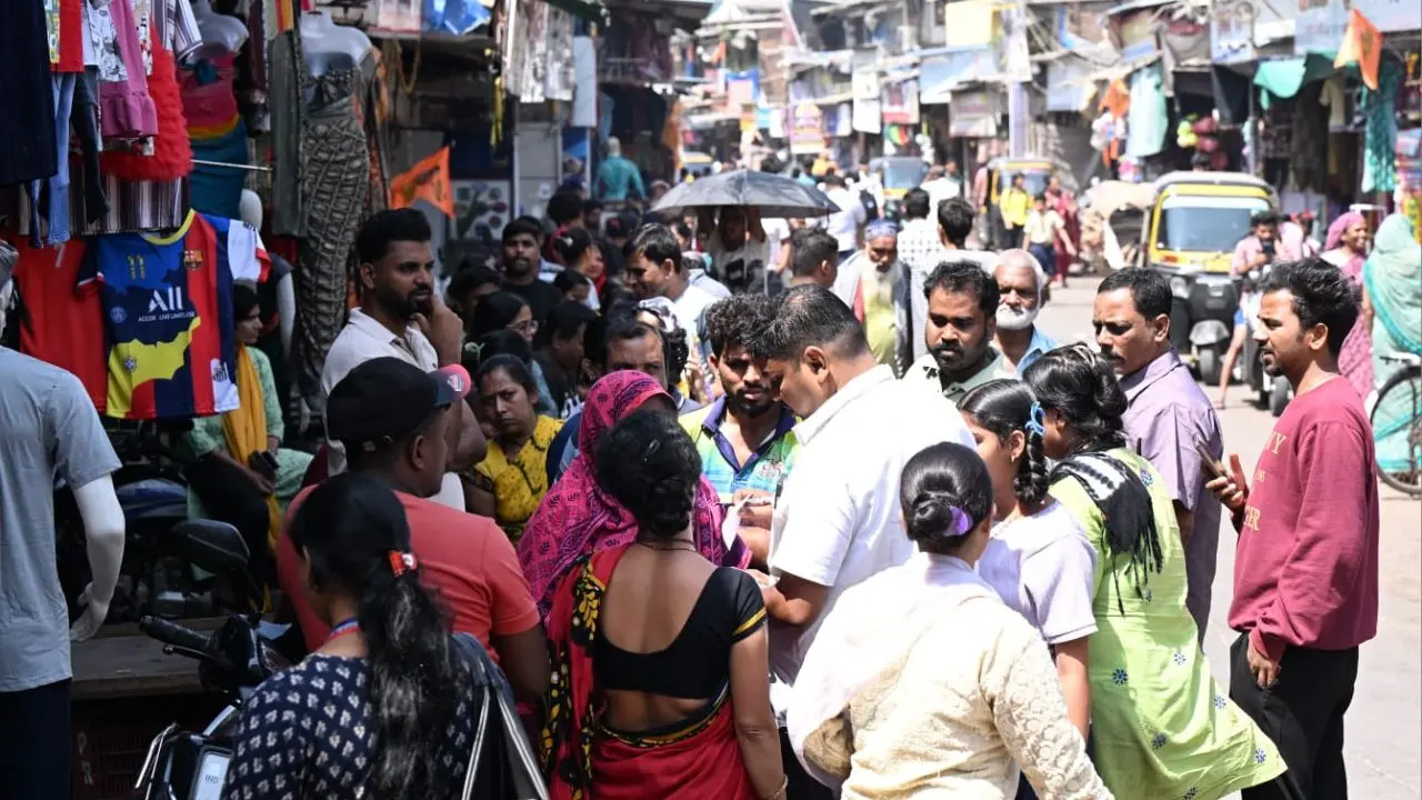 Bhujbal has appealed to citizens not to panic, avoid standing in long queues, and refrain from encouraging black marketeering
