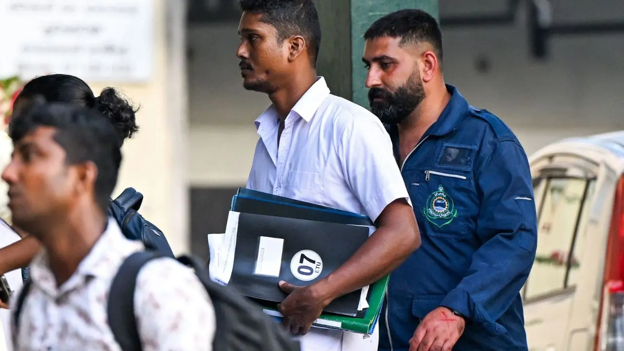 Naval personnel pulled survivors from the sea, eventually rescuing 32 critically wounded sailors from among an estimated 180 crew members onboard. The rescued sailors, still in naval uniform, were brought to the Sri Lanka Navy’s Southern Command headquarters in Galle before being transferred for medical care