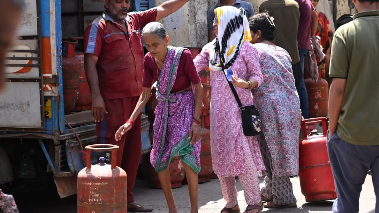 Speaking on the development, Singh said the Nanda Devi vessel had arrived safely with the cargo and that the STS transfer to the daughter vessel would begin the same day