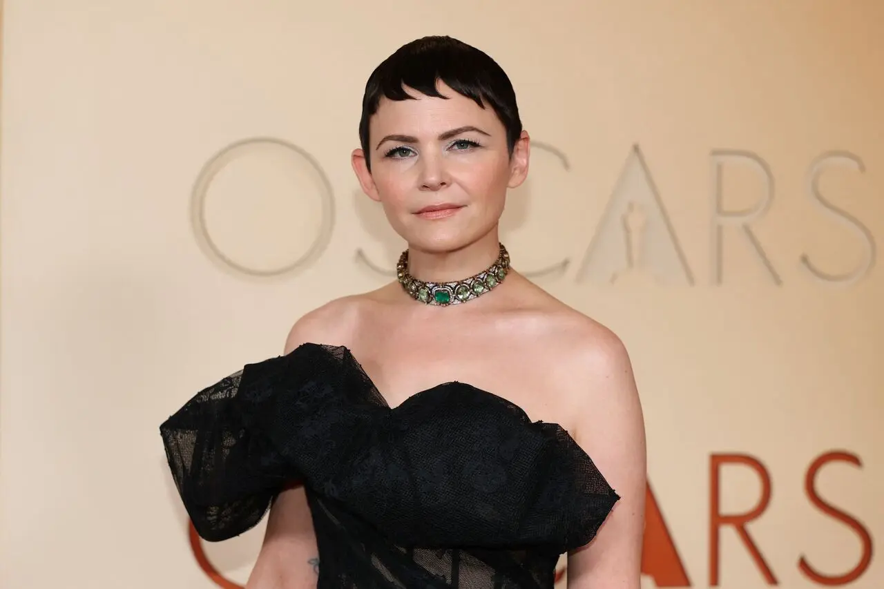 Actor Ginnifer Goodwin wore Sabyasachi High Jewellery at the ceremony. She opted for a striking sheer black organza gown for the ceremony. She accessorised with a chunky silver choker necklace. Adding a touch of colour and sparkle was her Sabyasachi High Jewellery necklace crafted in 18k gold with emerald, mint tourmaline, and brilliant-cut EF VVS VS diamonds.