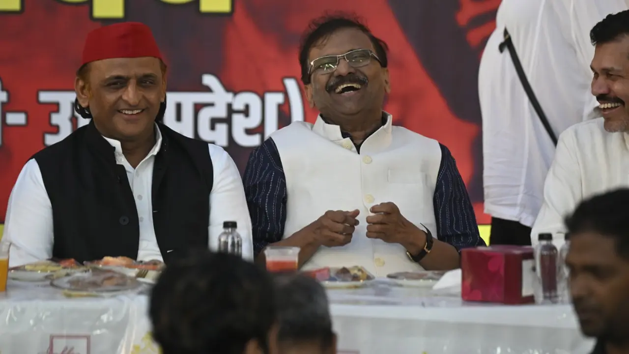 Mumbai LIVE: 'India should've taken anti-war stand' says Akhilesh Yadav in city 