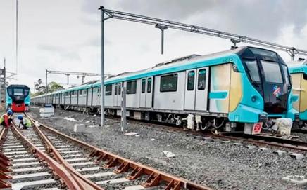The last train departure from Churchgate Station (towards Aarey and Cuffe Parade) will be at 11.59 pm. Representational pic