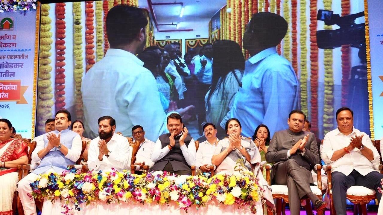 Leaders addressed residents during the ceremony, highlighting the progress of the long-pending redevelopment project