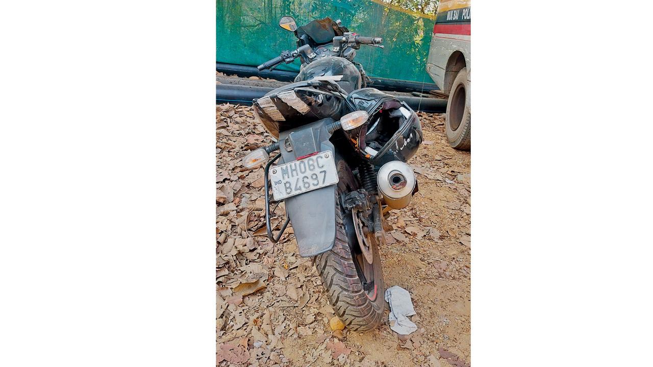 The bike ridden by the trio