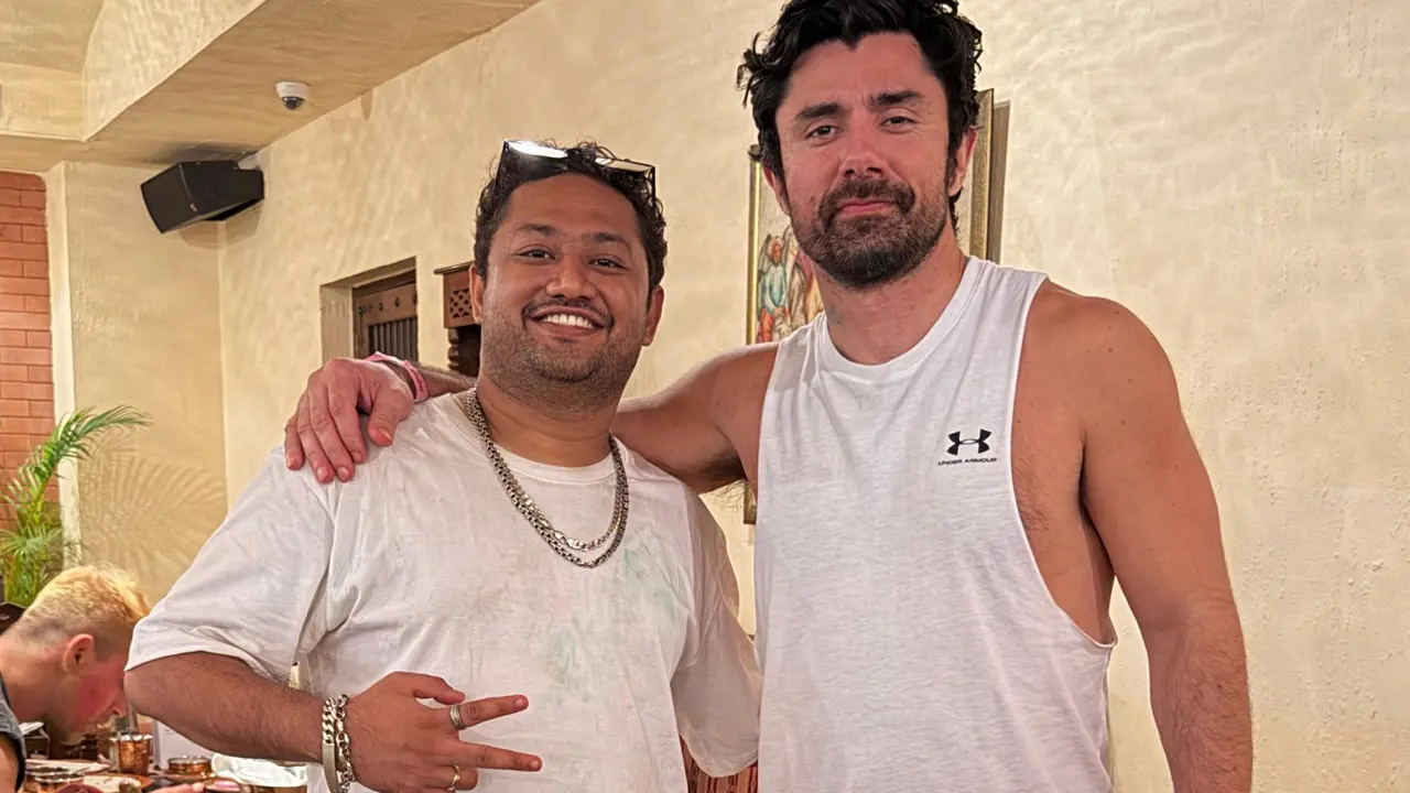 Kratex with KSHMR during their meeting. Pics courtesy/Kratex