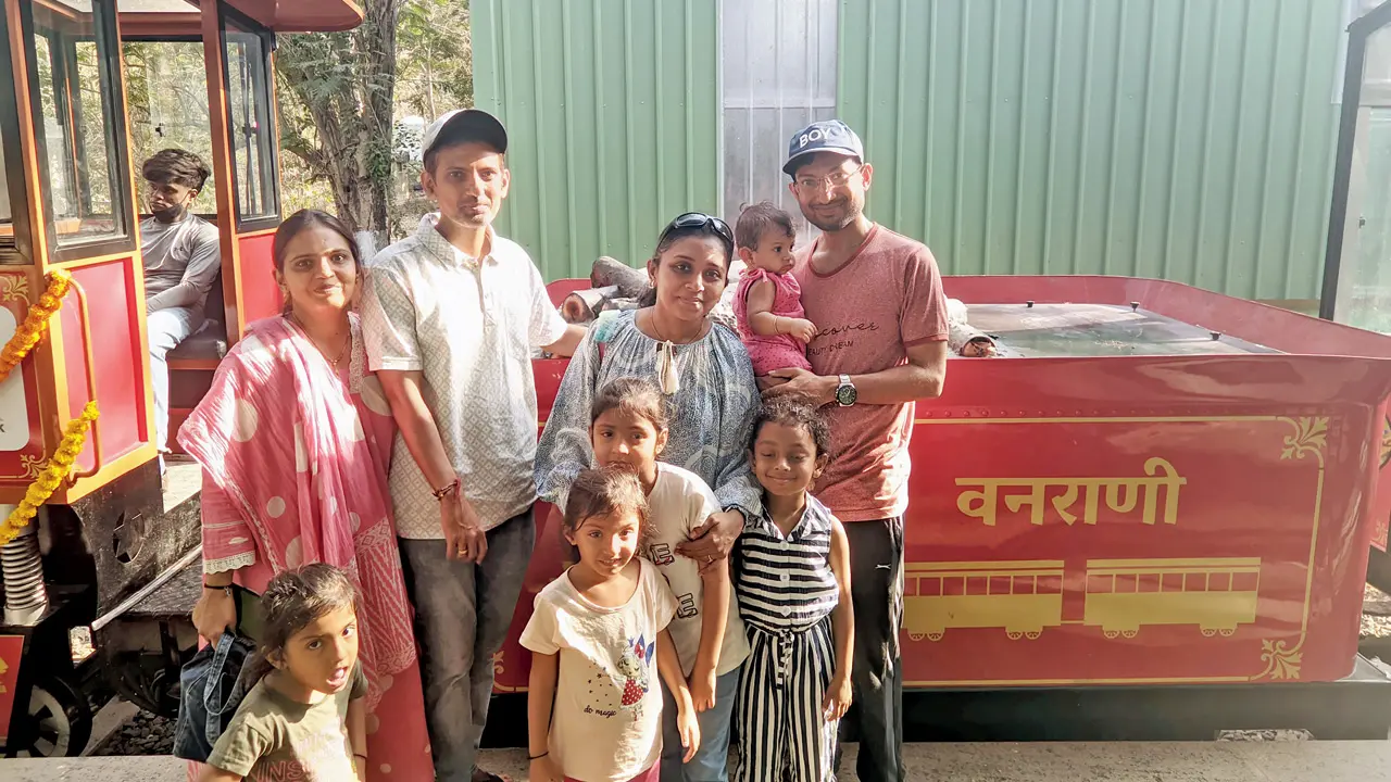 Vanrani mini train draws hundreds of riders at SGNP, earns Rs 40K in ticket sale