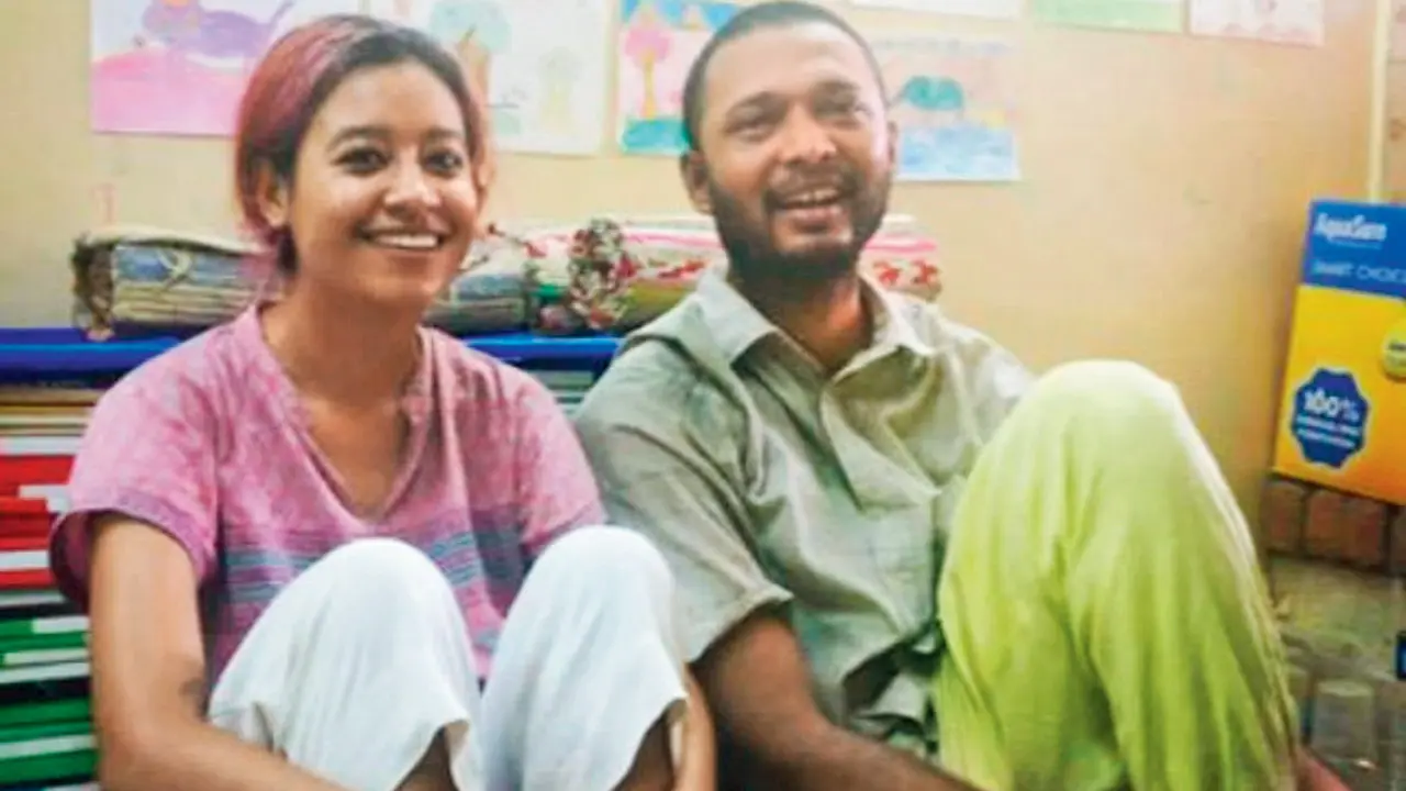 Aqui Thami (left) and Himanshu S, founders of Dharavi Art Room. Pics courtesy/Dharavi Art Room