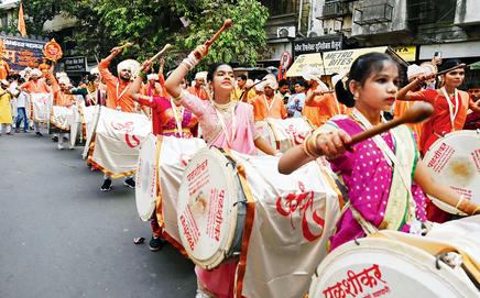 The celebration is not restricted to any religion and invites people from different communities. Pic/ATUL KAMBLE