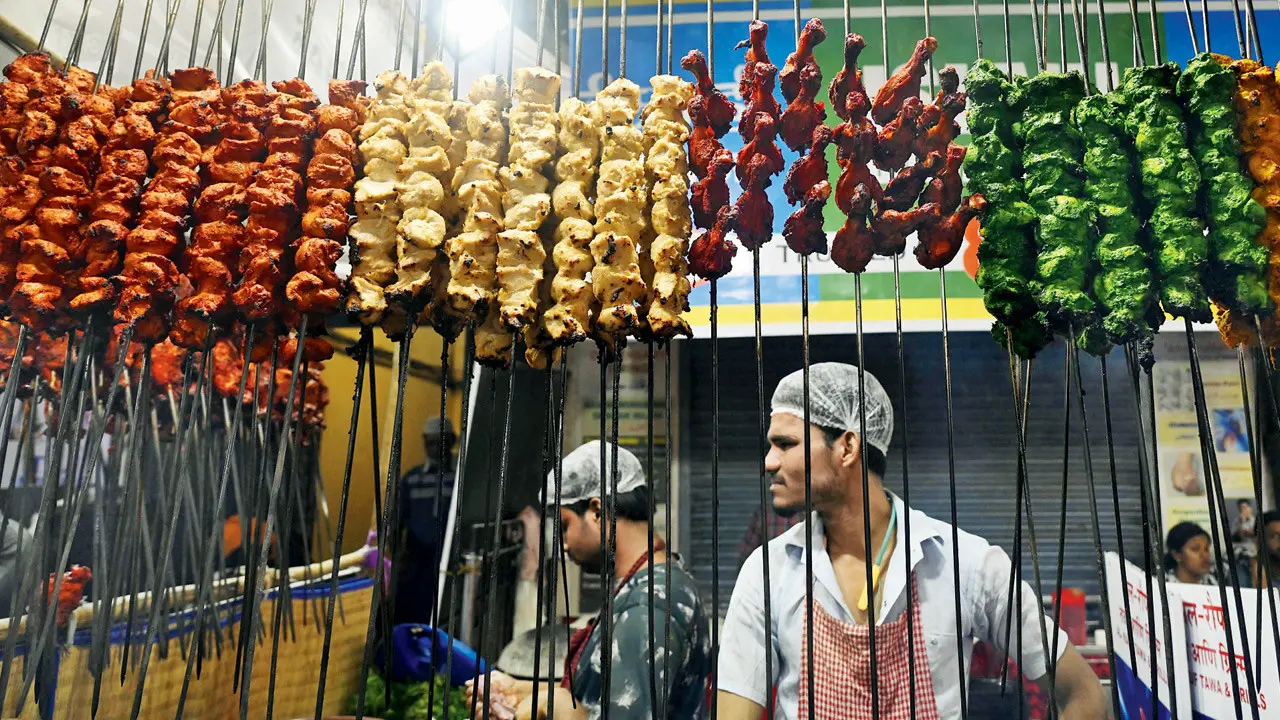 IN PHOTOS: Ramadan comes alive in Mumbai with faith, food and festive streets