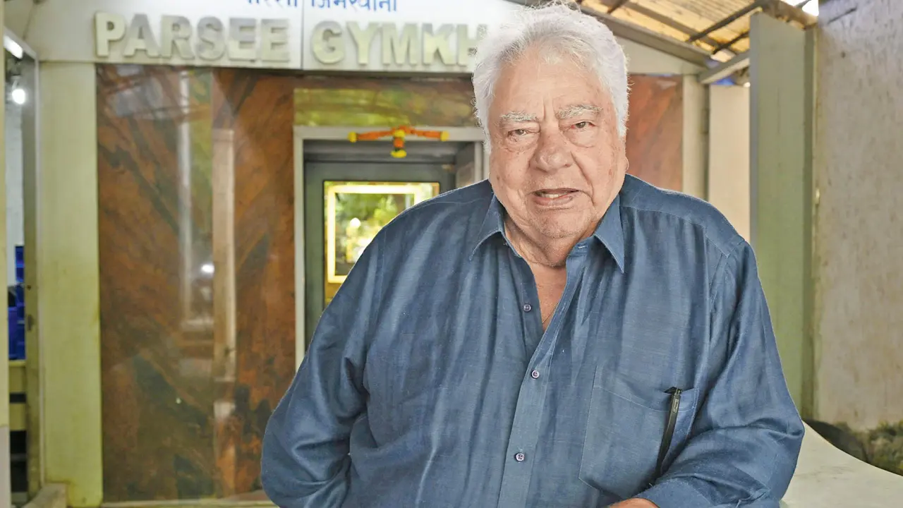 Former India wicketkeeper-batsman Farokh Engineer, who will have a guest room named in his honour at the Cricket Club of India. Engineer represented India in 46 Tests between 1961 and 1975. Pic/Ashish Raje