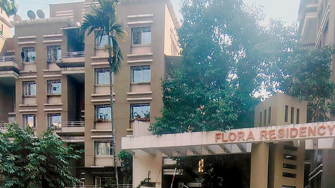 Bombay HC affirms statutory law over developer clauses, protecting owners rights