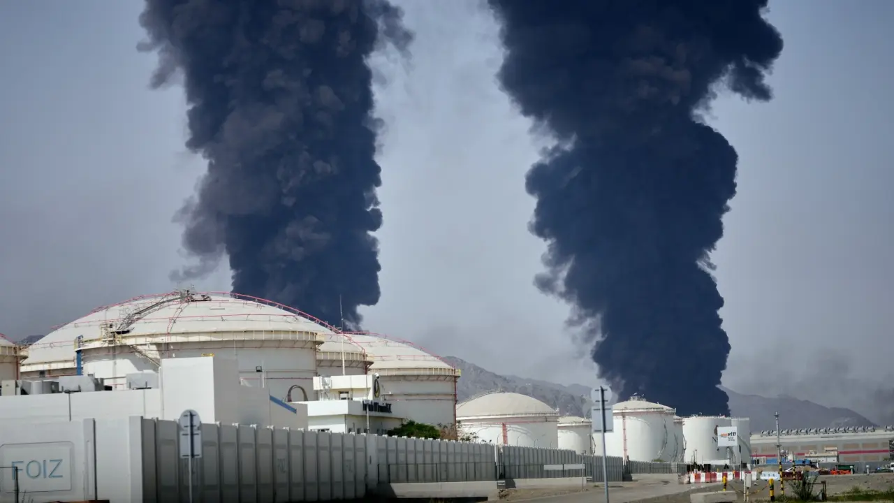 As the Fujairah government continues to monitor developments, local authorities urged the public not to circulate rumours regarding the event on social media platforms. To ensure the dissemination of accurate facts, the government has issued a stern advisory for the community to obtain information only from official sources.