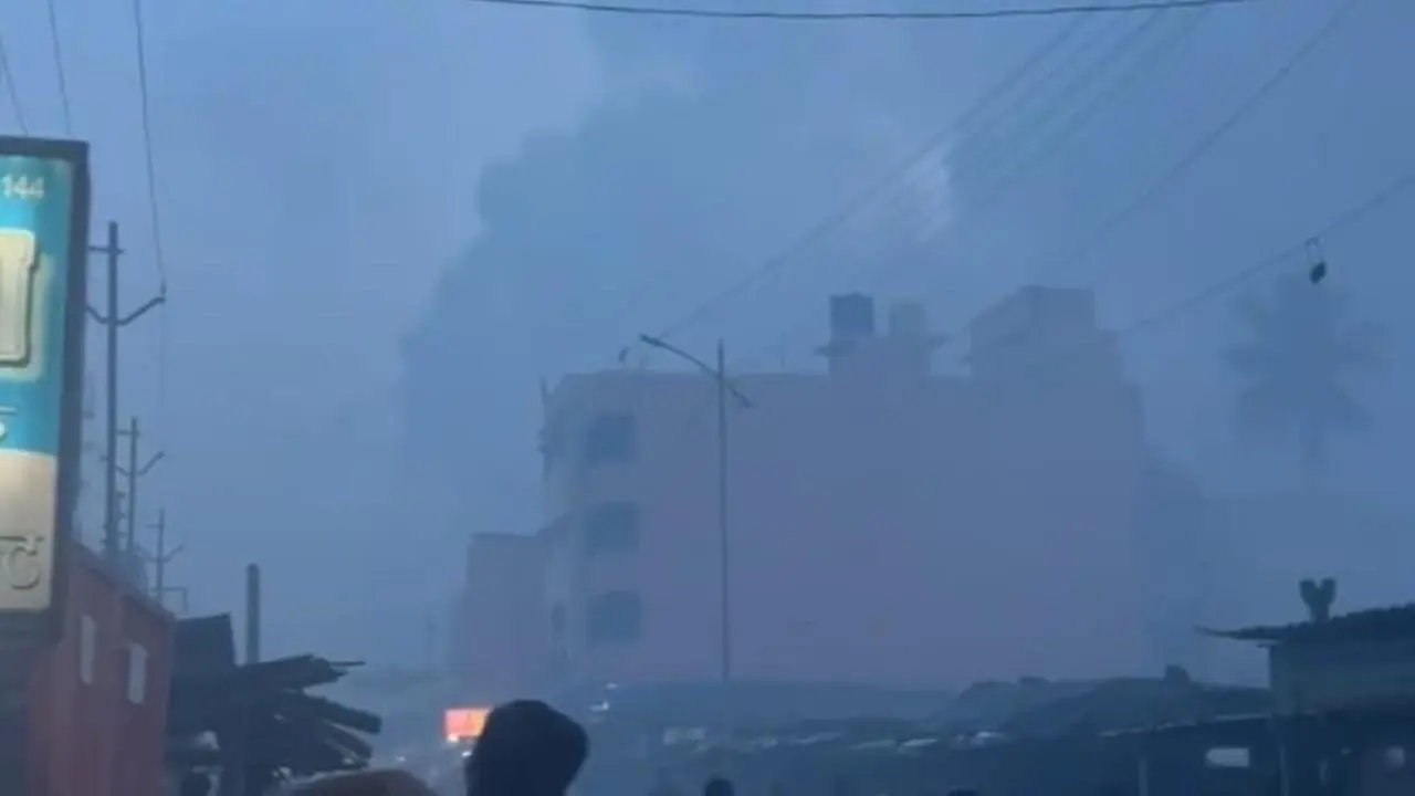 Toxic oleum gas leak in Palghar: 2,600 evacuated, three report eye irritation