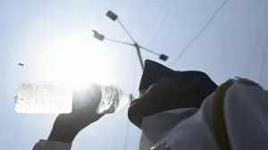 Scorching sun, rising humidity leave Mumbaikars battling sweltering conditions