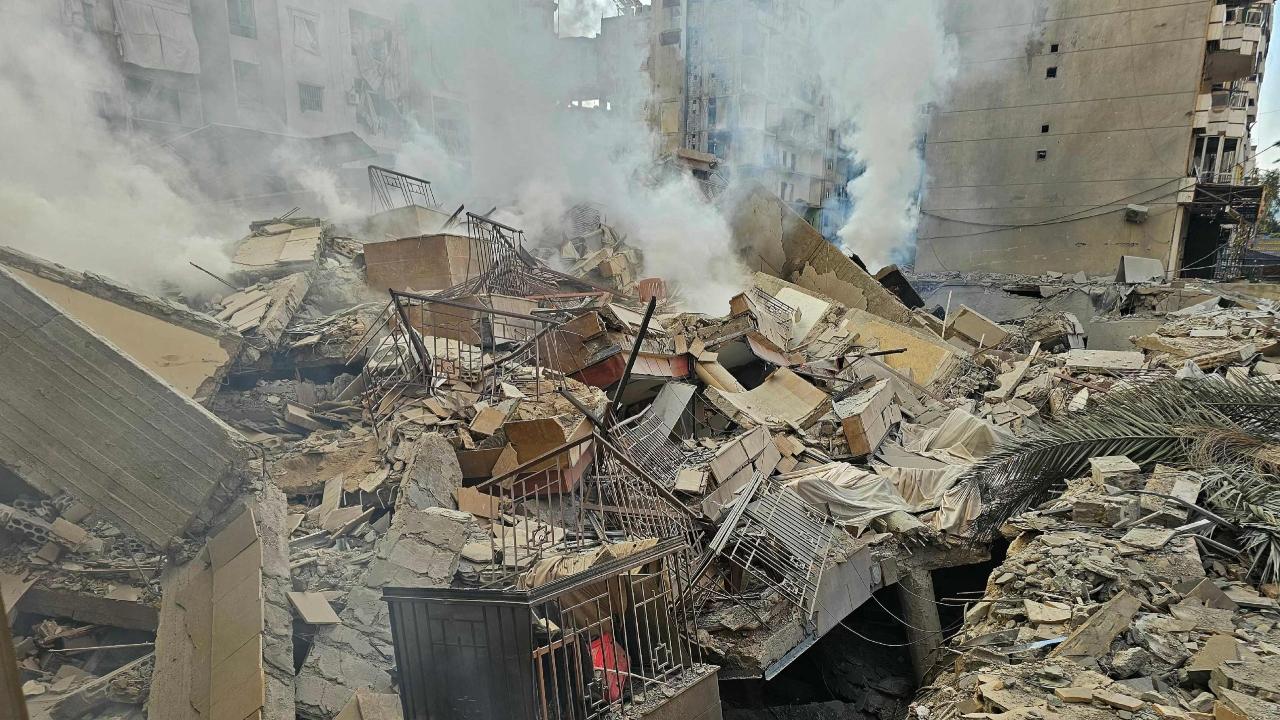 Explosions echoed across Iran's capital, Tehran, on Saturday morning as new airstrikes hit the city. The strikes appeared to target downtown Tehran and government buildings there.