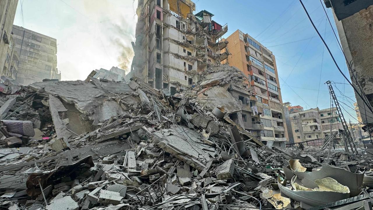 The war continued to intensify, with no end in sight. US President Donald Trump's administration approved a new USD 151 million arms sale to Israel after Trump said he would not negotiate with Iran without its 