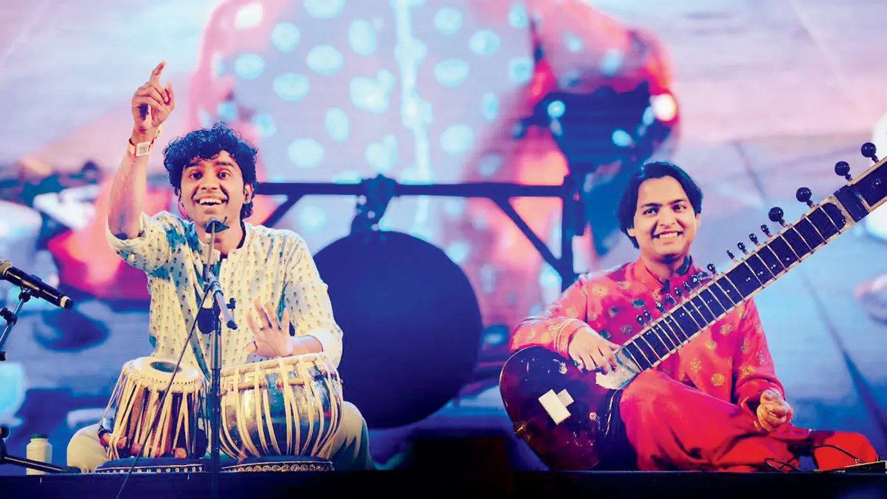 Ishaan Ghosh (left) and Mehtab Ali Niazi in performance