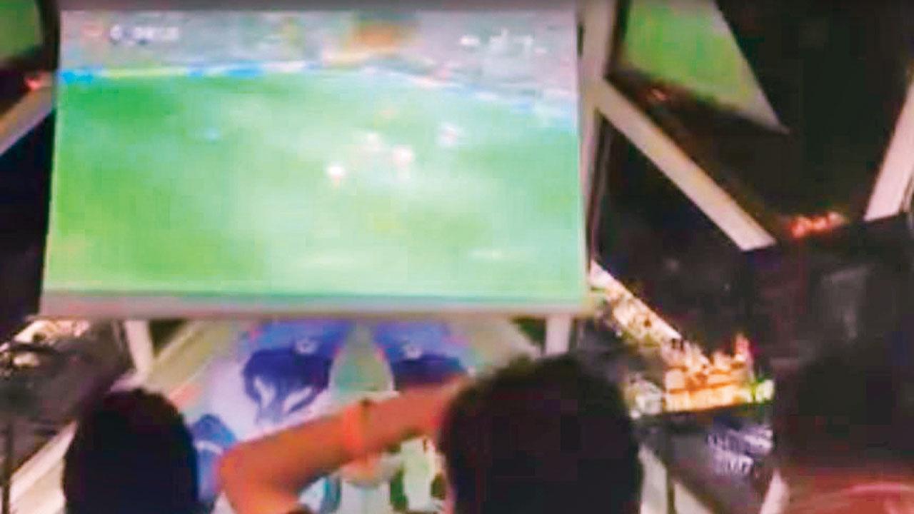 Pic courtesy/@monkeybar