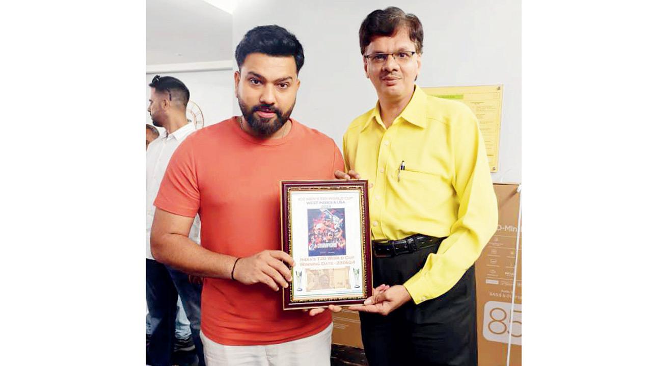 Jigar Desai (right) with Rohit Sharma