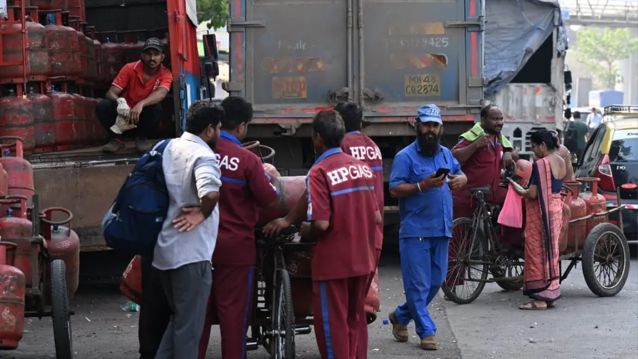 IN PICS: People in Mumbai rush to gas agencies amid LPG shortage concerns