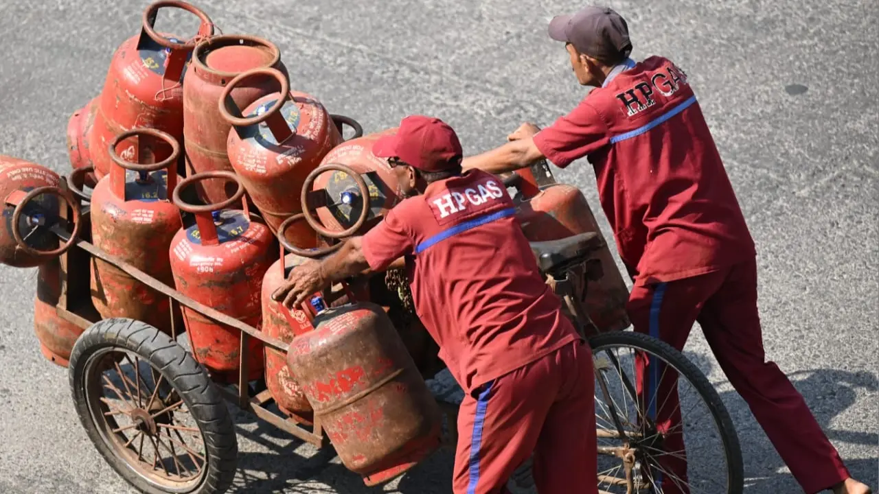 Meanwhile, the Maharashtra government has stated that control rooms have been set up at the state, divisional, district and taluka levels to monitor the smooth supply of LPG