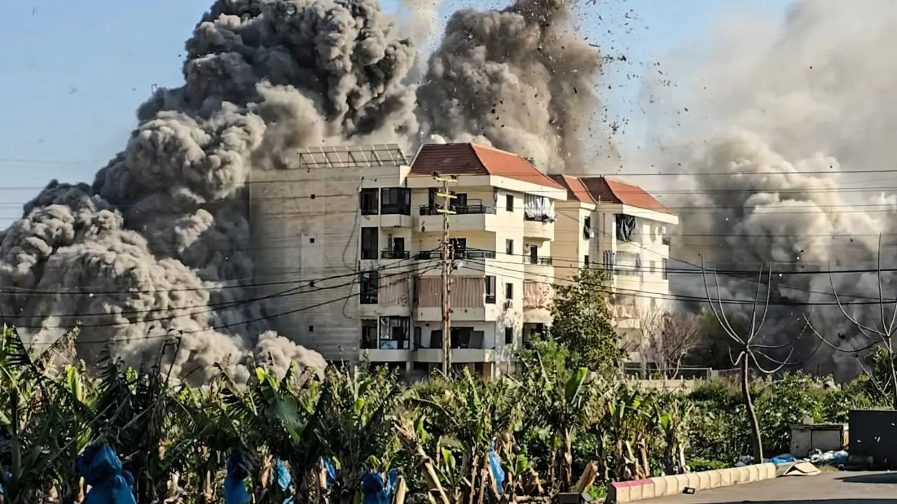 At least 41 killed, 40 wounded in Israeli airstrikes in eastern Lebanon