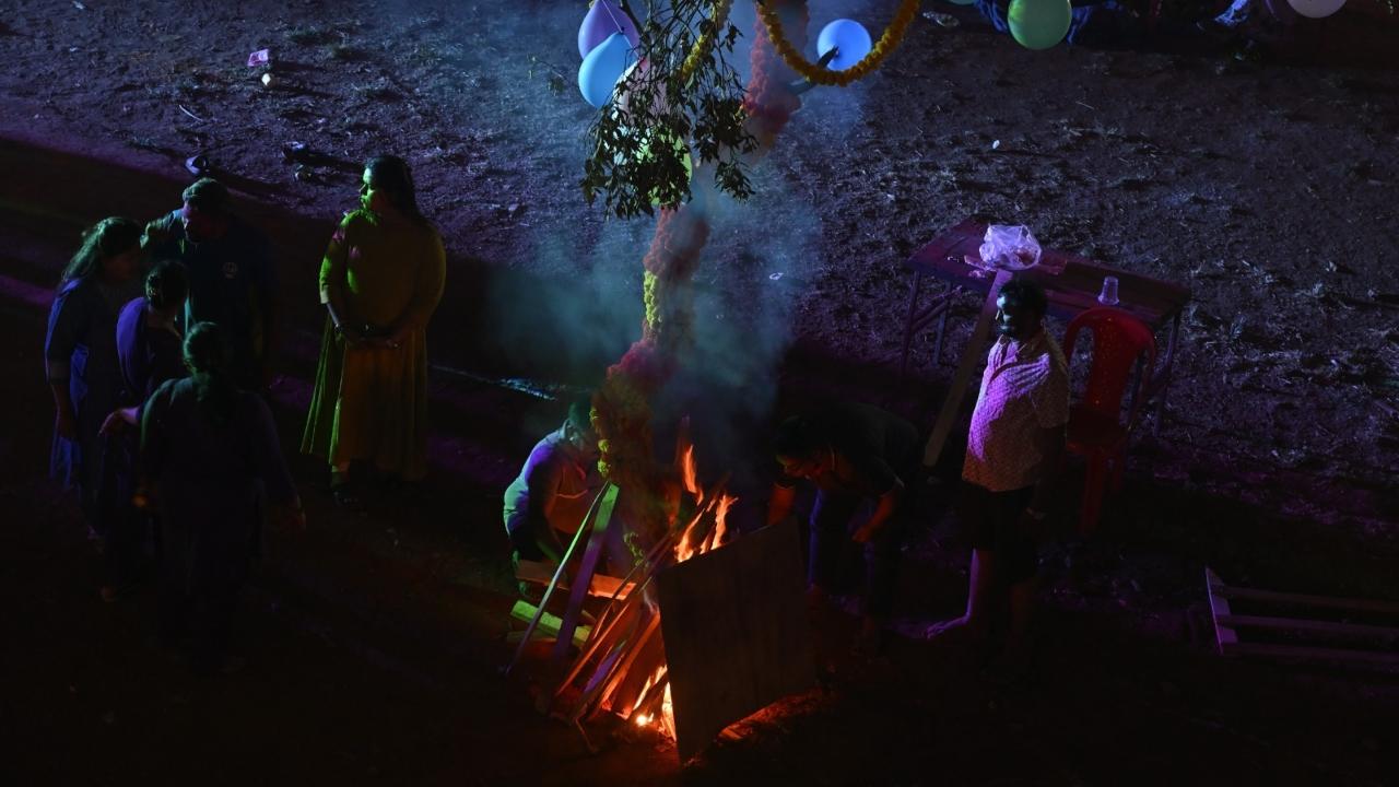 The spirit of Shimga fills the air as locals celebrate Holi with cultural rituals and vibrant community participation in Mahim Koliwada.