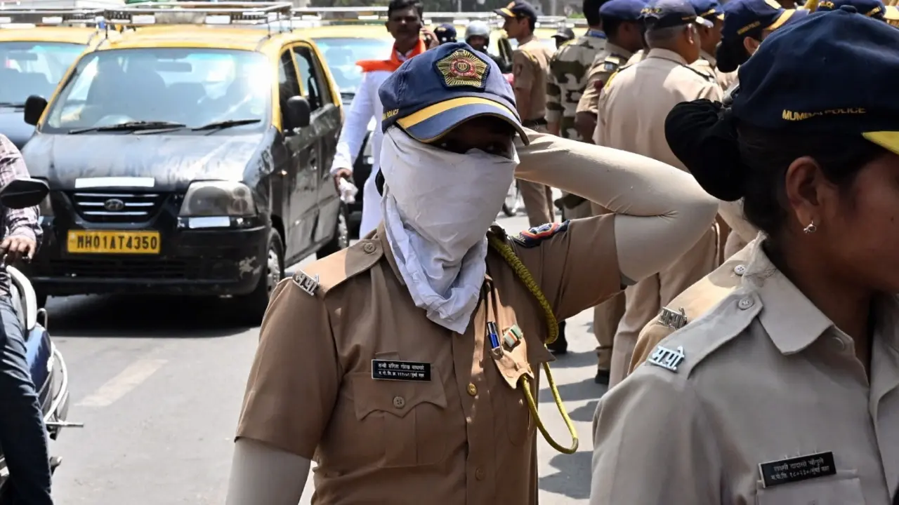 Mumbai is likely to witness hazy conditions on Tuesday, with skies turning mainly clear by afternoon and evening, according to the India Meteorological Department (IMD).