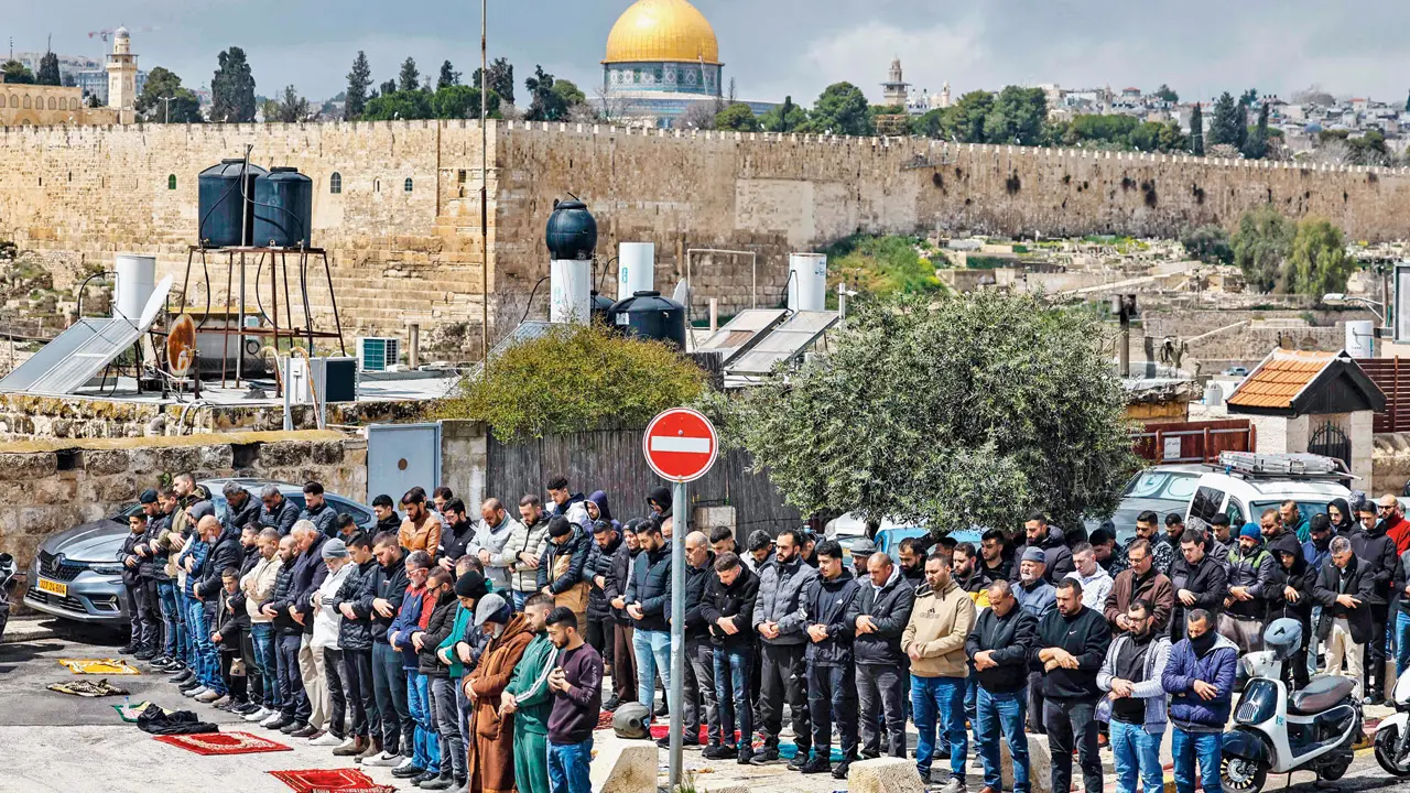 Middle East war: Israel launches new wave of strikes against Iran