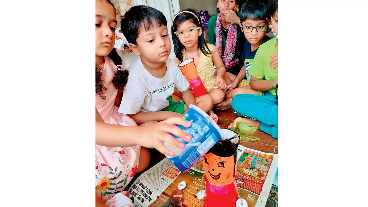 Looking for a creative, screen-free summer? Join the kids’ art camp!