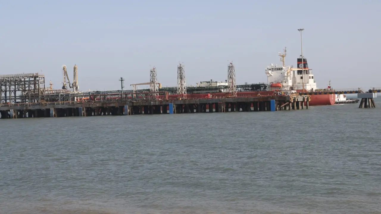 Around 20,000 metric tonnes of the cargo will be unloaded at the LPG terminal at Mundra Port