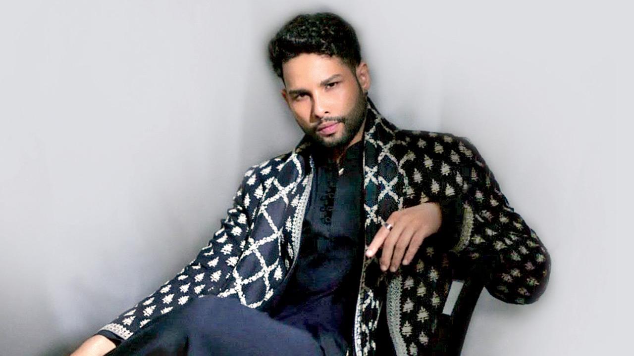 Why Siddhant Chaturvedi’s outfit is geometry in motion for us