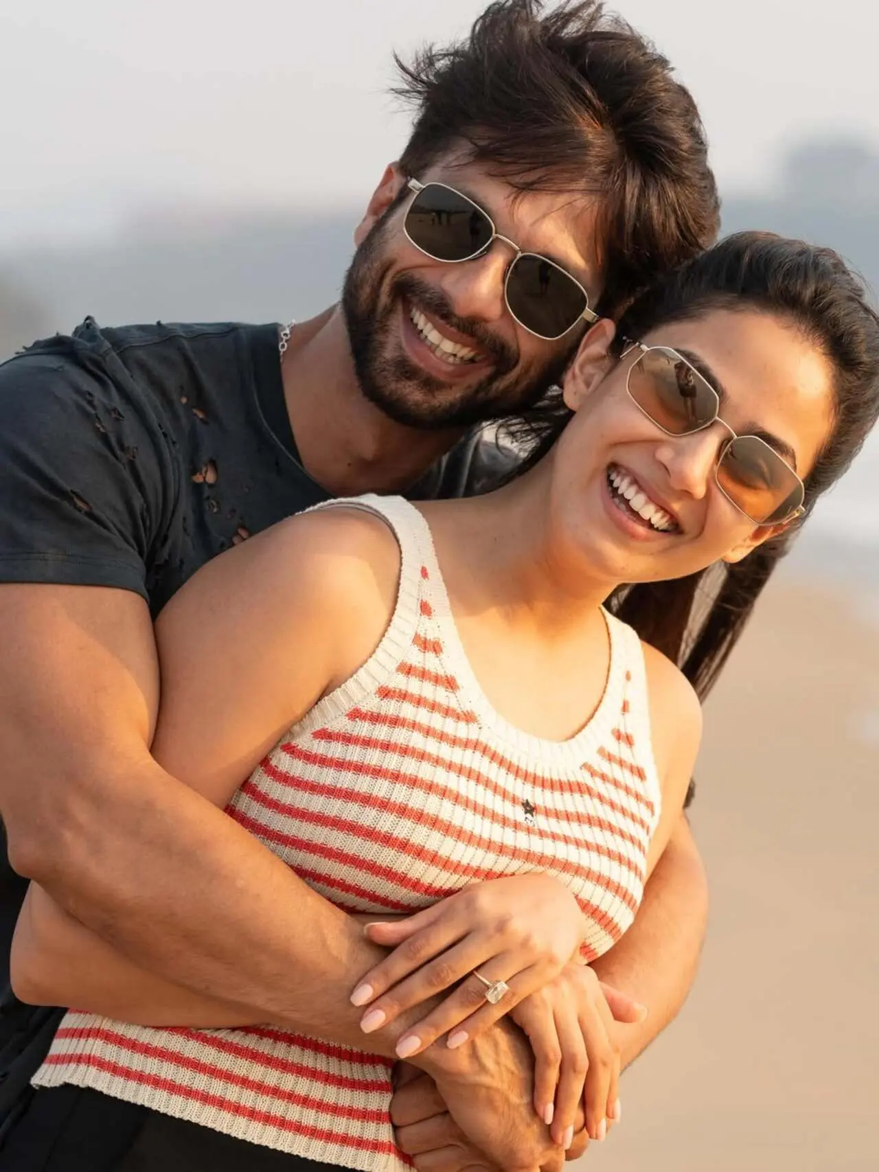 Shahid also posted an adorable picture with his wife Mira Kapoor as they got cosy on the beach