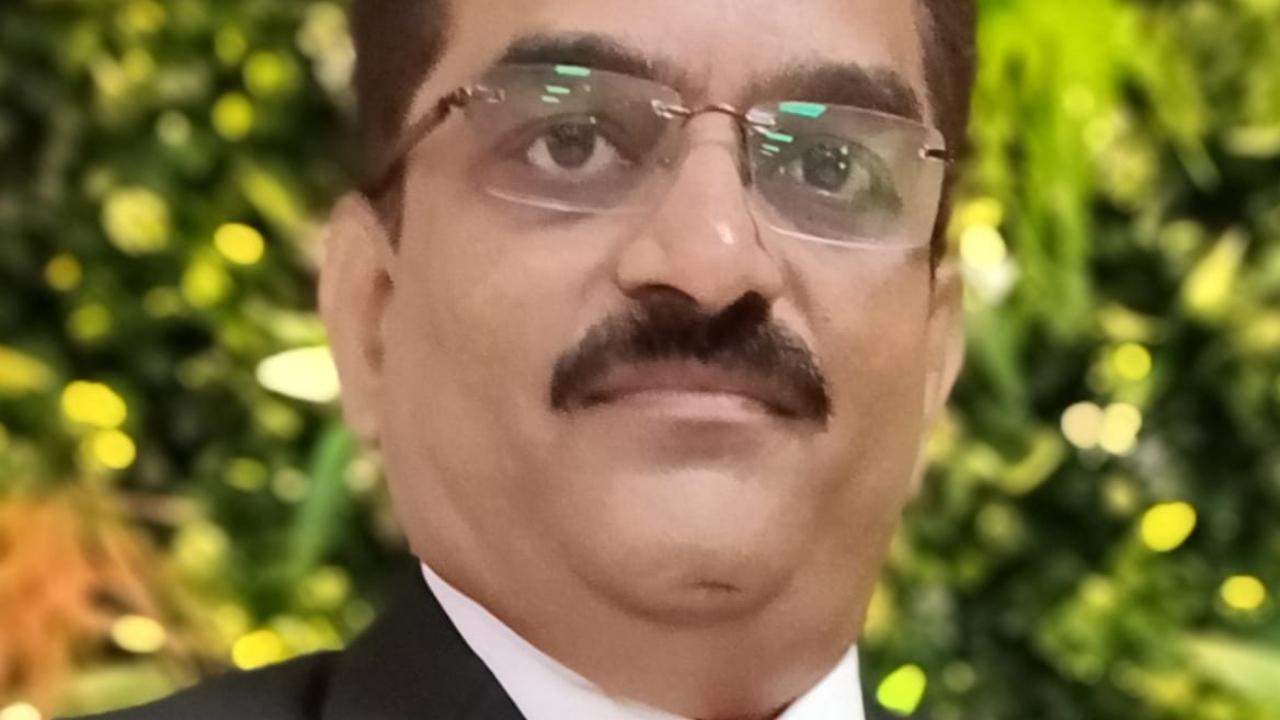 Mumbai: TC collects Rs 1 cr in fines; second CR official to set benchmark