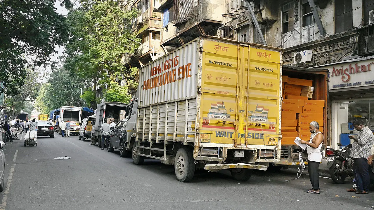 Fines pile up in Kandivli as traffic crackdown hits transporters