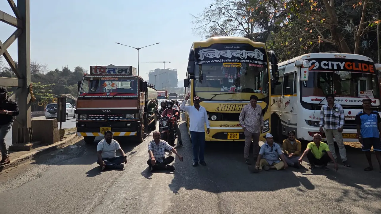 Maharashtra transporters postpone strike for a week after state govt assurance