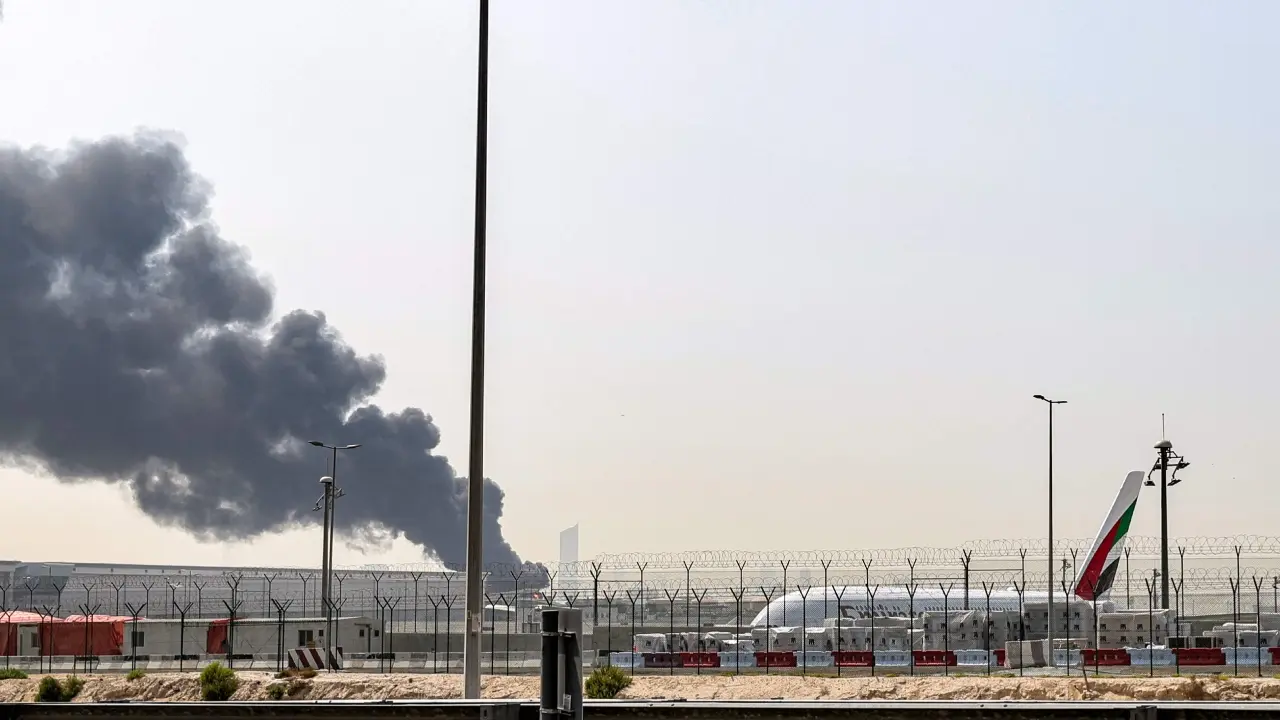 <p>Earlier, the UAE's Ministry of Defence stated that it was responding to a new wave of missile and drone attacks launched by Iran, Al Jazeera reported.</p>