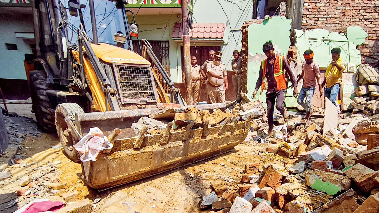 Two killed as house collapses after gas cylinder blast in Varanasi