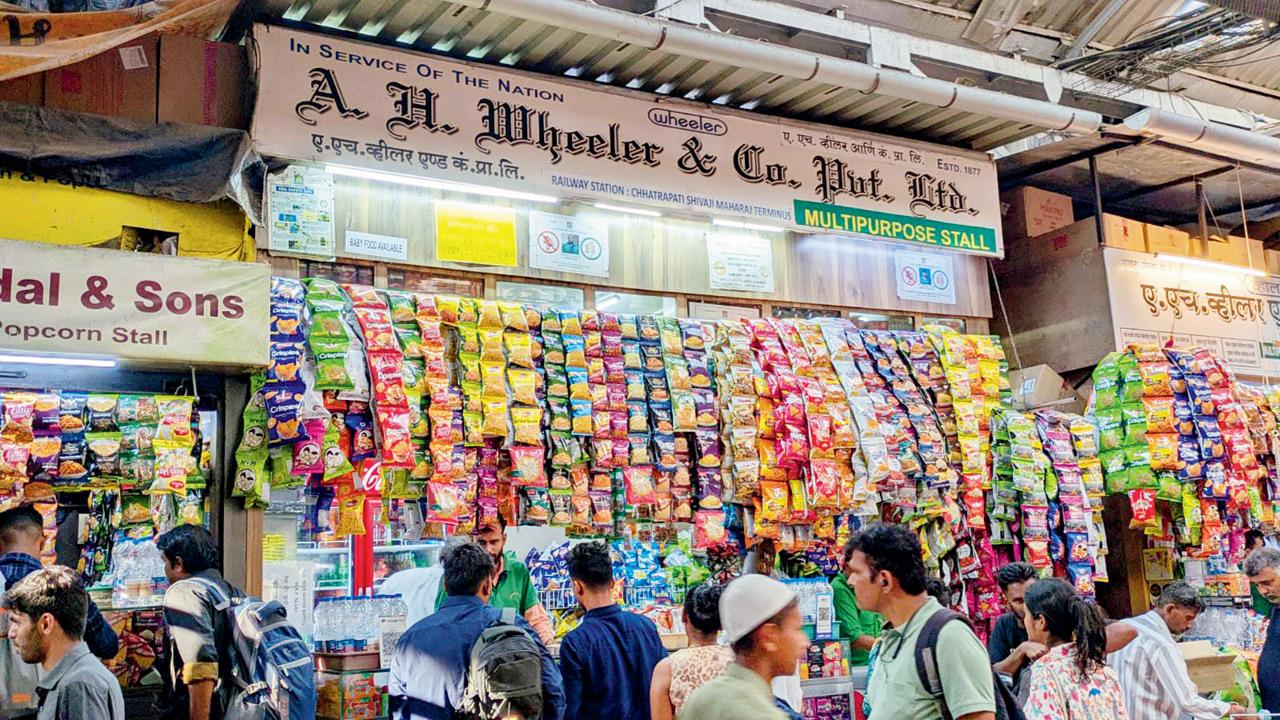 A Wheeler stall that has been converted into a multi-purpose store at Chhatrapati Shivaji Maharaj Terminus 