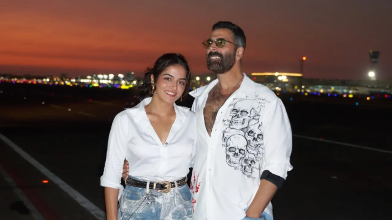 Watch Akshay Kumar & Wamiqa Gabbi's sky-high entry at Bhooth Bangla promotions