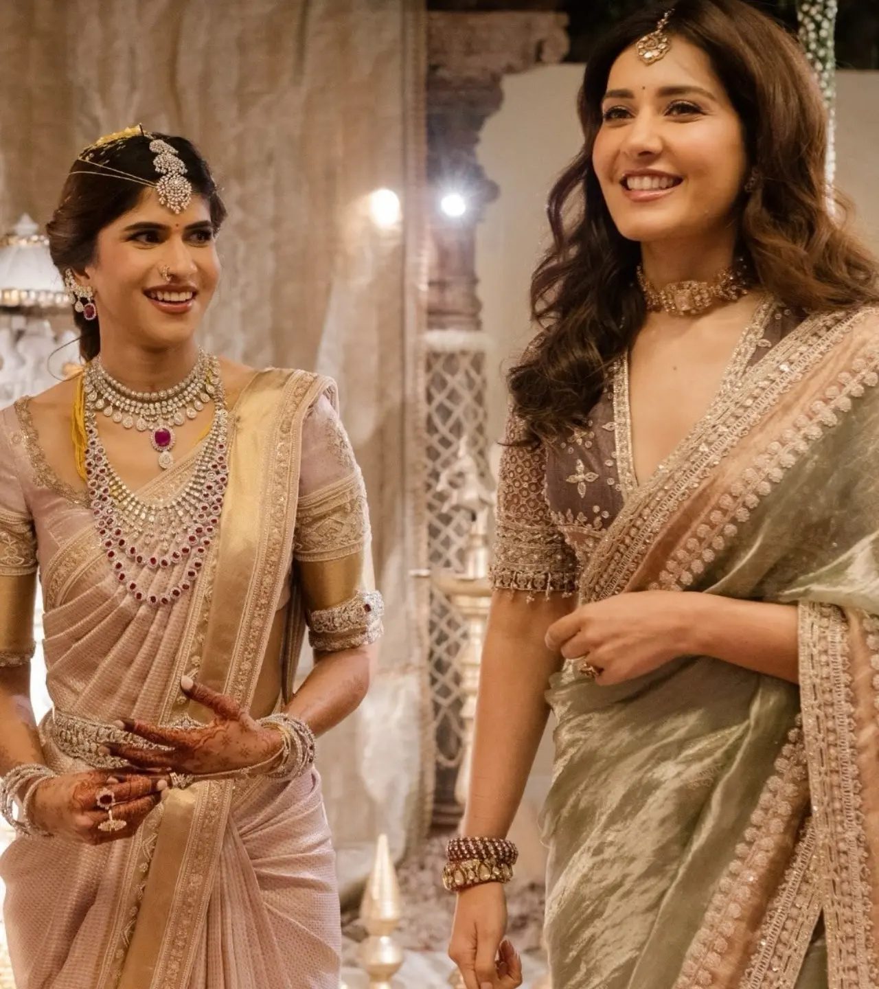 Sirish's close friend, Raashi Khanna also beamed with joy as she congratulated the couple. She looked gorgeous in green lehenga.