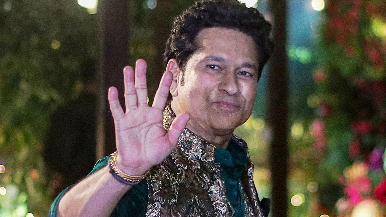 Former cricketer Sachin Tendulkar, father of Arjun Tendulkar, during the ceremony. (PIC/ PTI)
