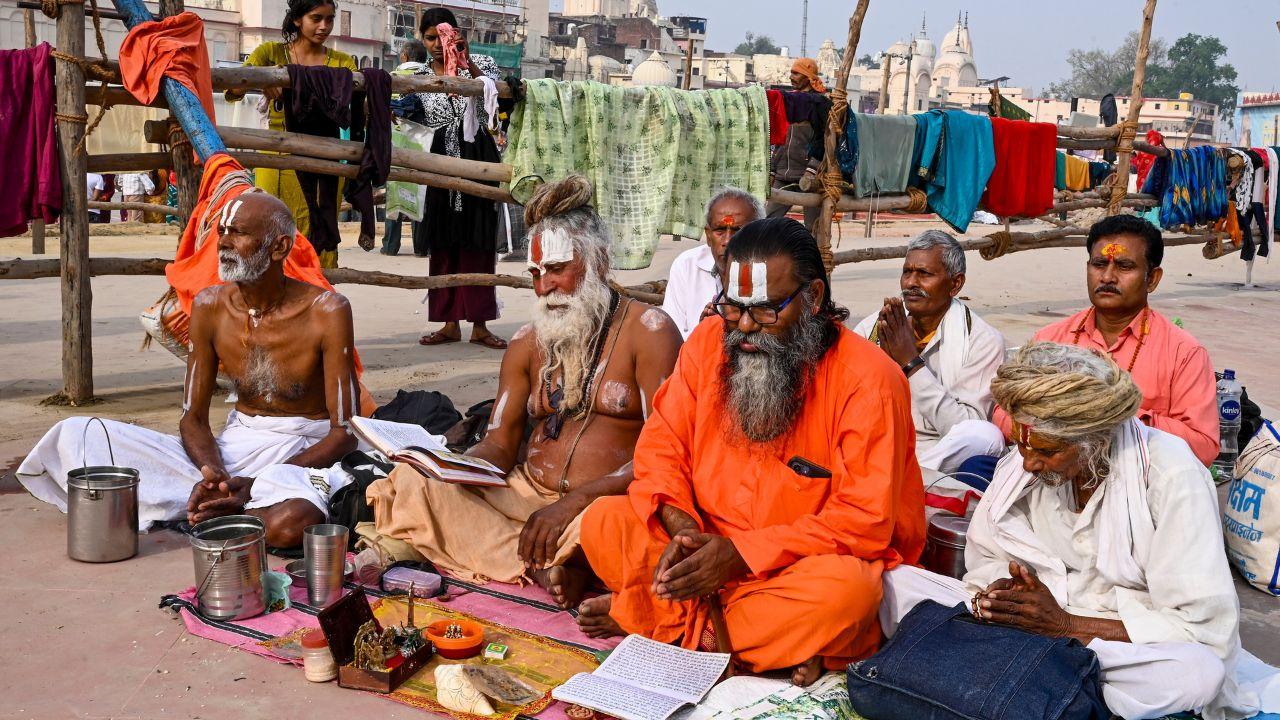 The saints of Ayodhya expressed great admiration regarding the 