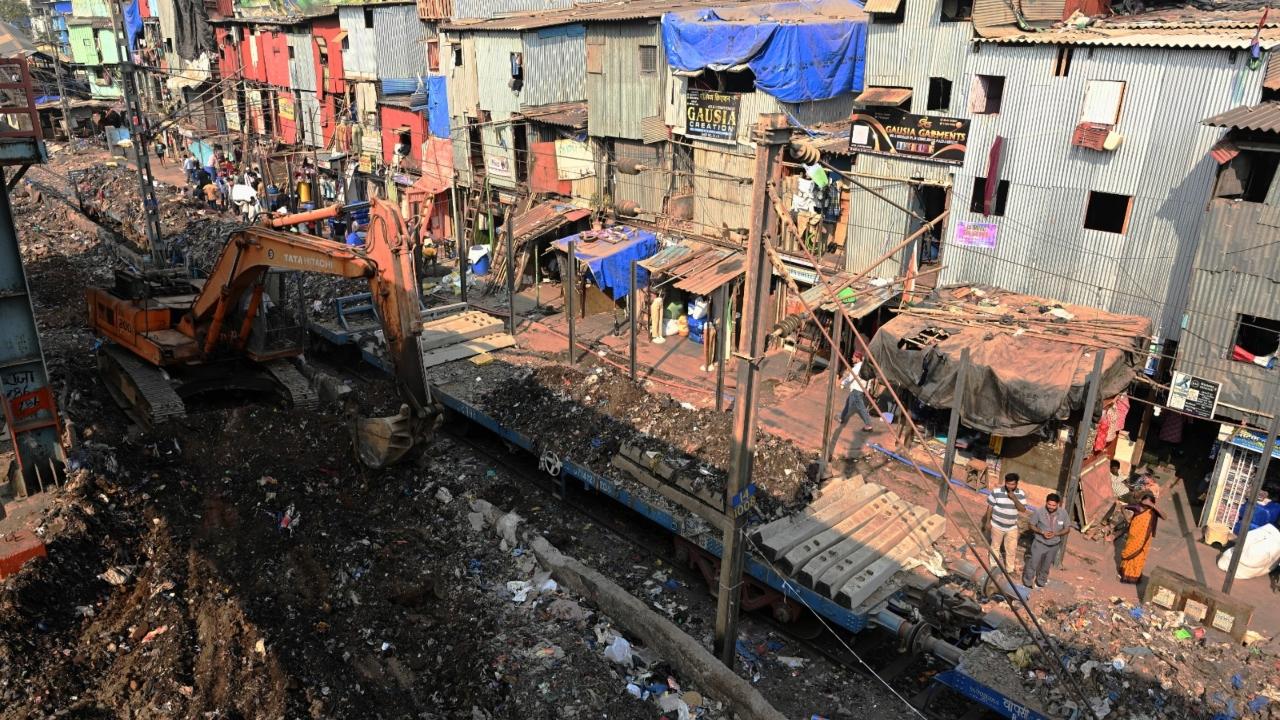 A Western Railway official said, “As of March 9, 37 route metre fencing have been completed. Out of the proposed 50 foundations, 48 have been prepared, 33 have been cast, and 90 columns have been erected”