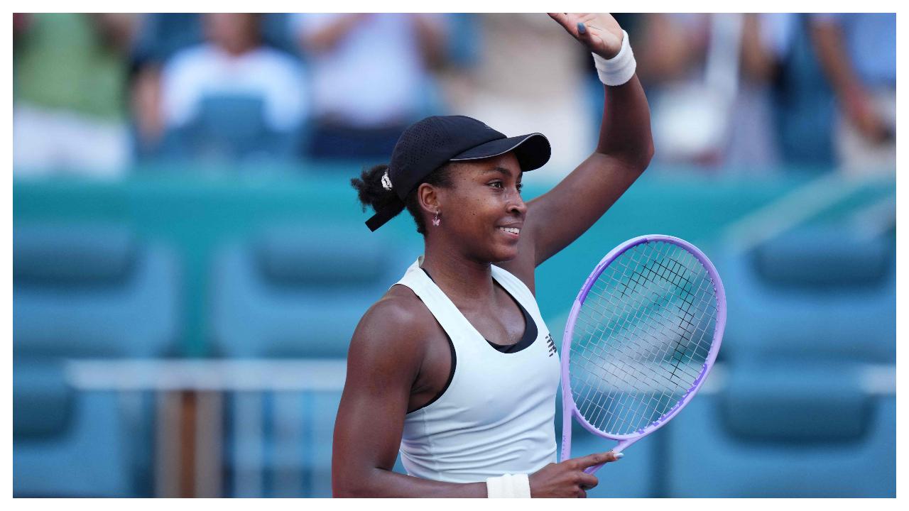 American Coco Gauff progressed to the quarterfinal following a thrilling victory over Romania’s Sorana Cirstea. Gauff needed three sets to beat Cirstea 6-4, 3-6, 6-2.