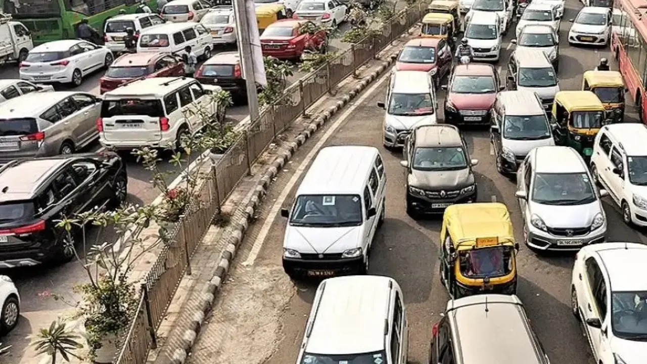 Delhi Police issue traffic restrictions ahead of Navratri 2026, check details