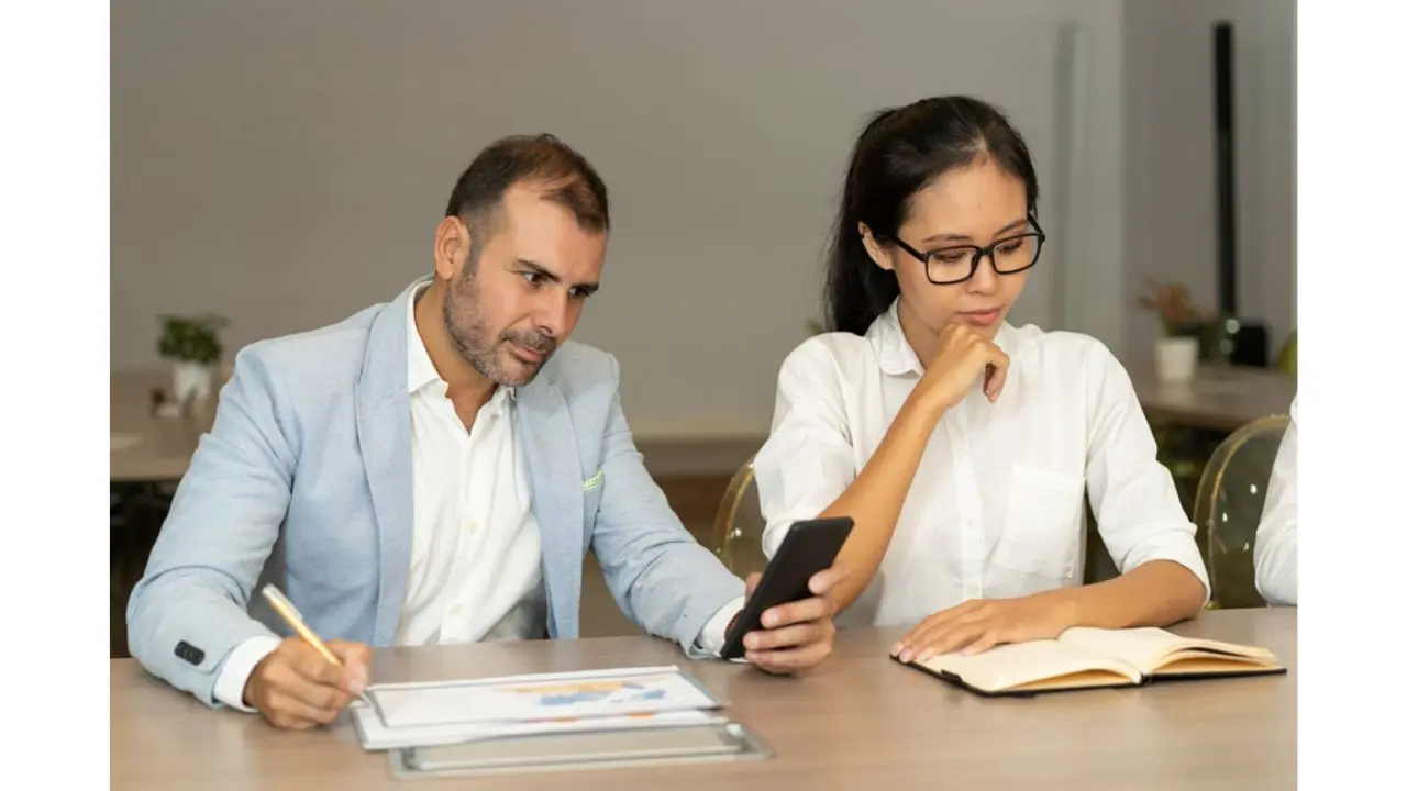 How to Choose the Right Term Insurance Plan Using a Term Plan Calculator