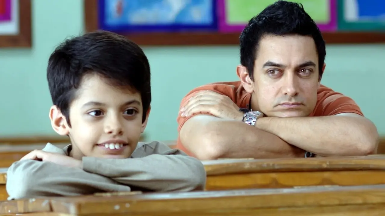Taare Zameen Par (2007) 
Aamir Khan’s directorial debut was the story of a dyslexic child played by Darsheel Safary, who is mentored by a kind art teacher at his boarding school. 