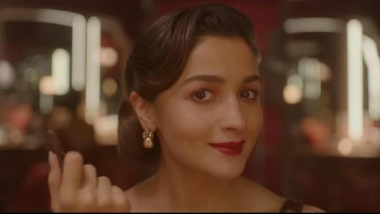 Alia Bhatt in Darlings
Alia Bhatt plays Badrunissa, a woman who kidnaps and tortures her abusive husband to teach him a lesson.