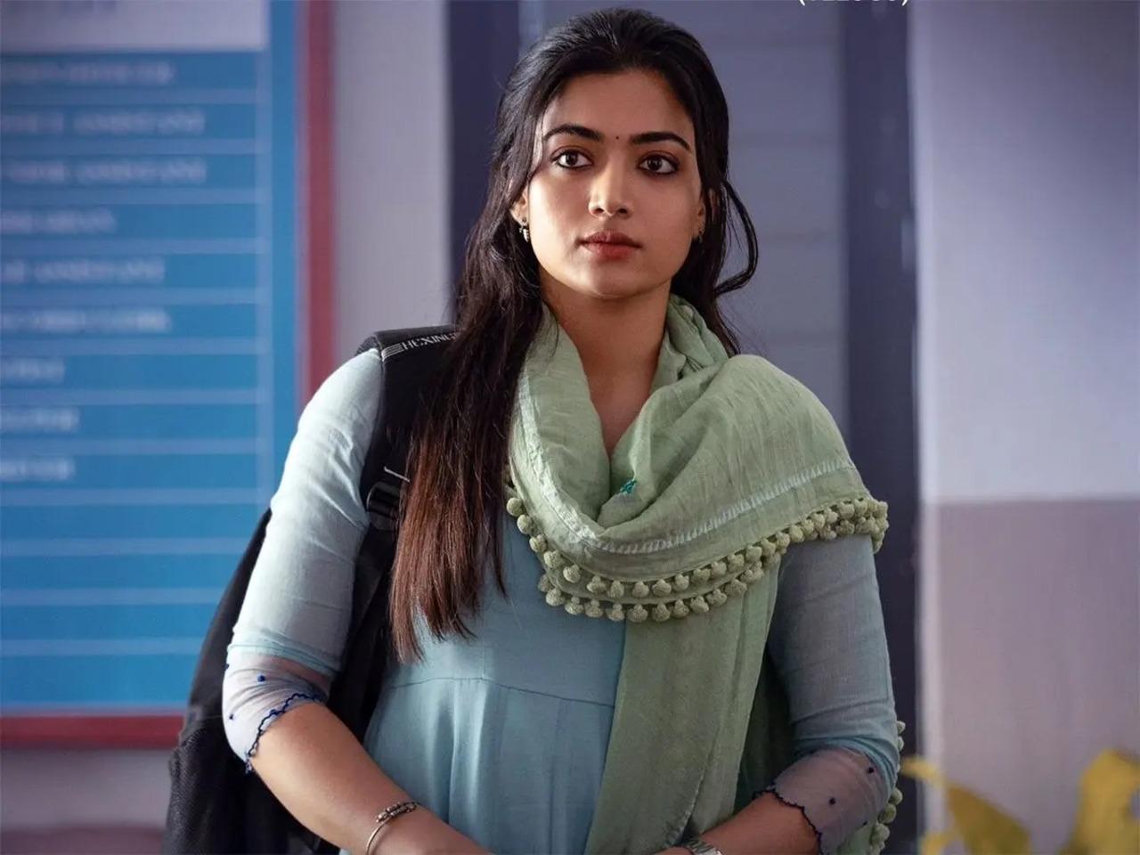Rashmika Mandanna as Bhooma in The Girlfriend
Bhooma stood out for her emotional strength, who refused to be diminished or disrespected. Rashmika Mandanna's portrayal of assertiveness, naivety, vulnerability, and self-respect made her relatable to women.